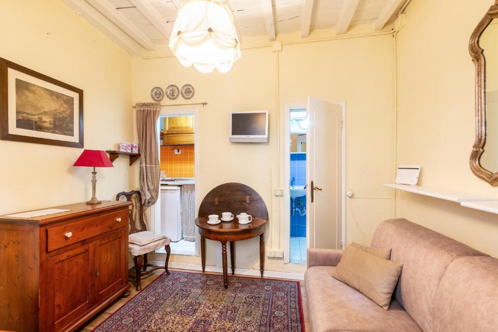 La Casa di Poldina Santo Spirito Sweet Studio, Florence (updated