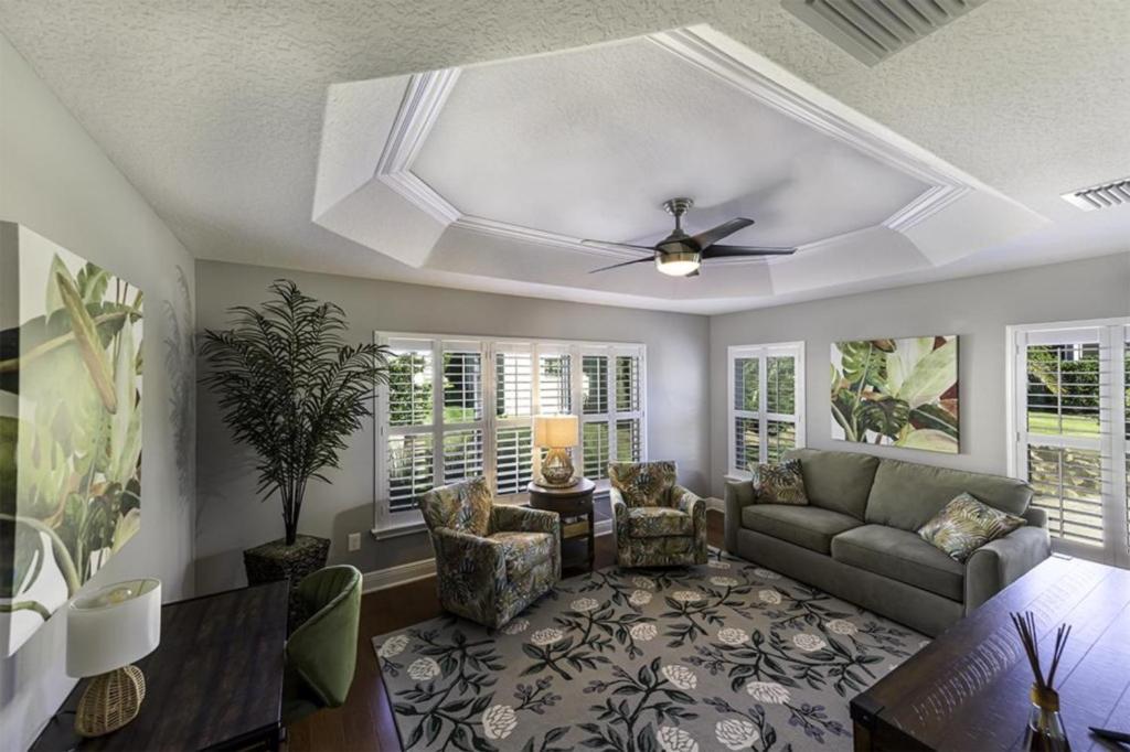 Millhorn Tommy Bahama Themed Designer Home In Pine Hills 1, The