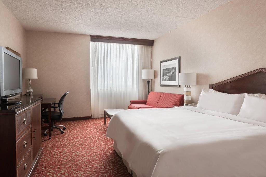 Columbus Airport Marriott - Room King Con Sofá Cama