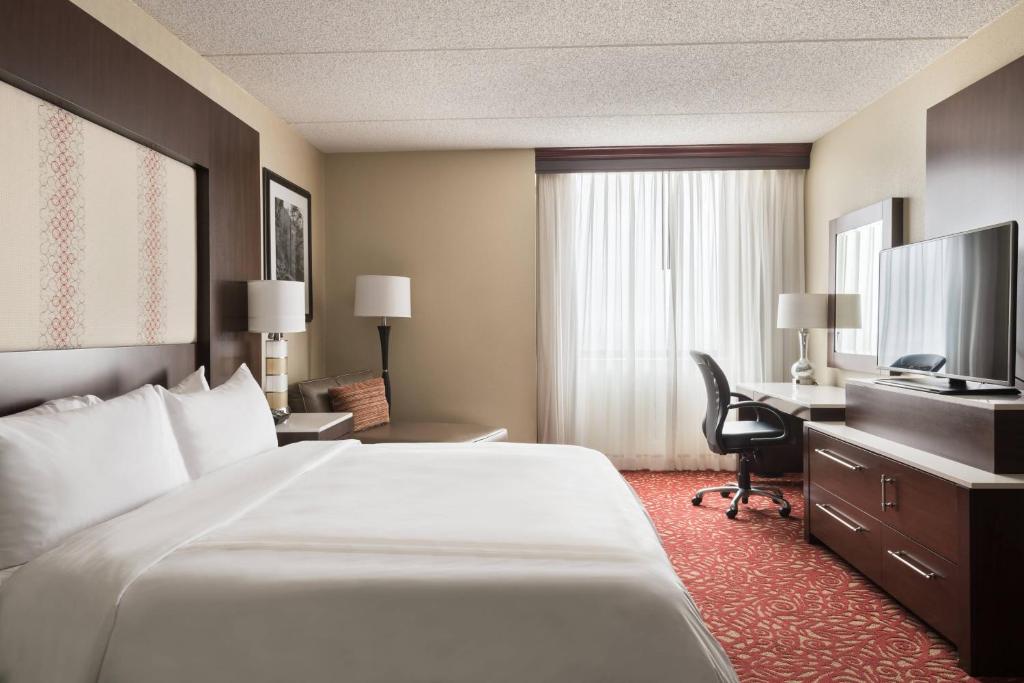 Columbus Airport Marriott - King Suite Con Sofá Cama
