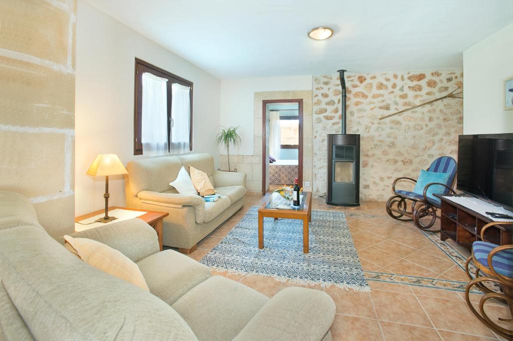 TV a/nebo společenská místnost v ubytování Owl Booking Villa Maria - Family and Friends