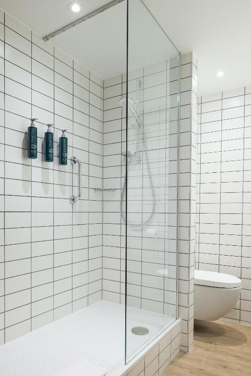 Hilton Garden Inn Stoke On Trent - Habitación Gemela Familiar