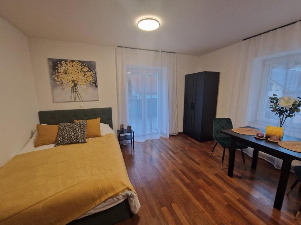 Gallery image of Cozy studio with terrace in Jesenice