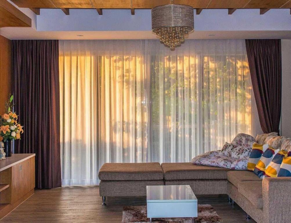 Phuket Jungle Experience Resort - 11