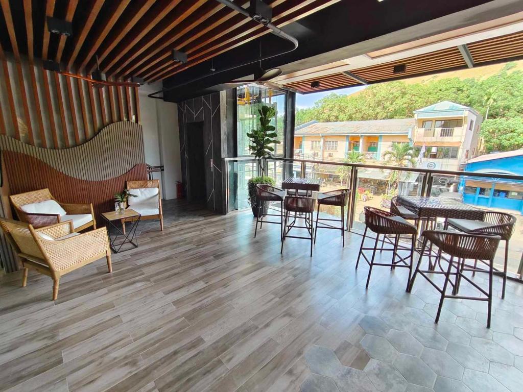 CORON 180 HOTEL PROMO B: WITH-AIRFARE (VIA CLARK) ALL-IN coron Packages