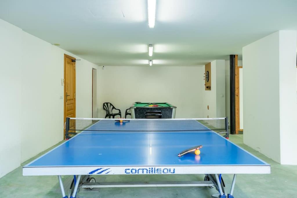 Stolný tenis v ubytovaní Ca Na Llorença alebo v jeho okolí