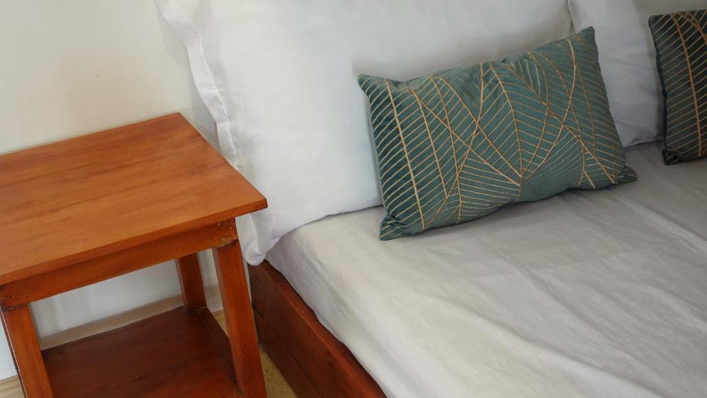 Postel nebo postele na pokoji v ubytování Senare Boracay Hotel