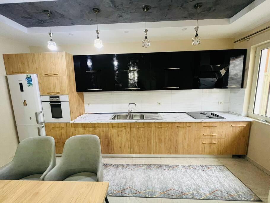 Mishel House - Lovely rental unit in CityCenter - Image 9