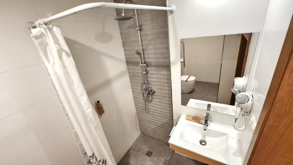 Eco Hotel Toledo - 16