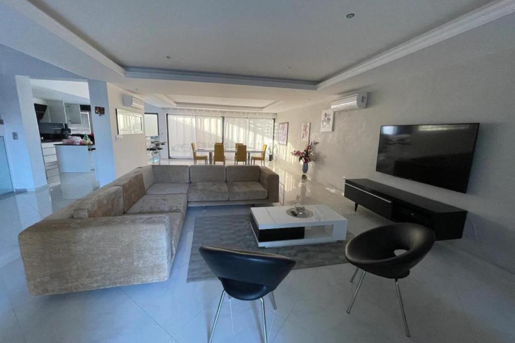 Modern villa located Praia Cabo verde, Praia (updated prices 2024)