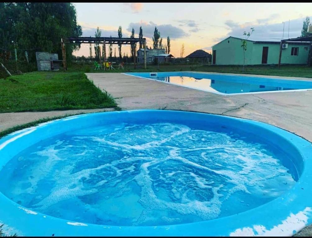 Bazén v ubytování Tierra del Sol y el Vino nebo v jeho okolí