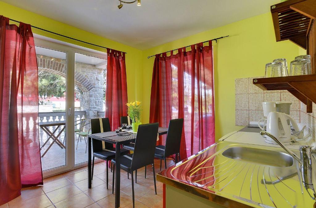 Fotografia z galérie ubytovania Ferienwohnung Dana v destinácii Ližnjan