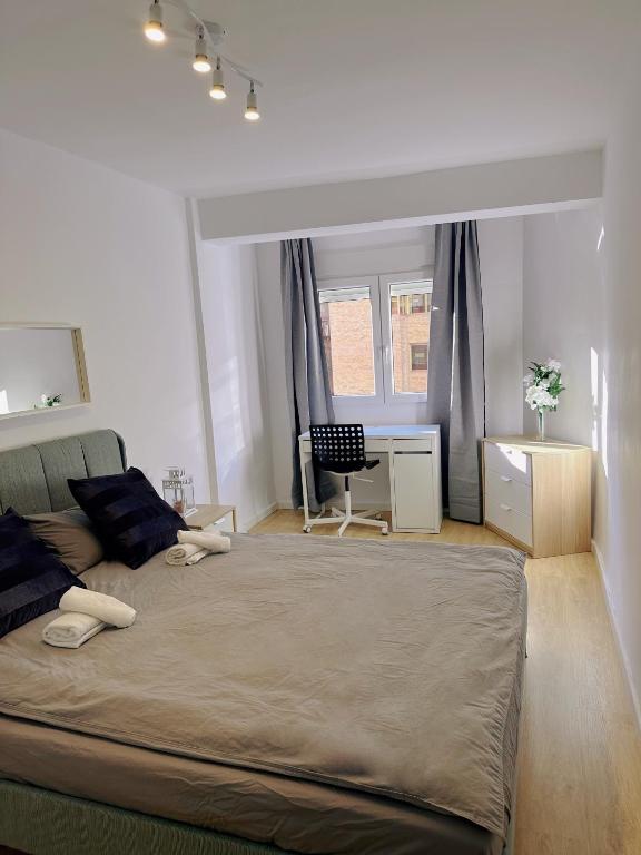 Fotografie z fotogalerie ubytování Apartamento para 5 personas en centro de la ciudad ve Valencii