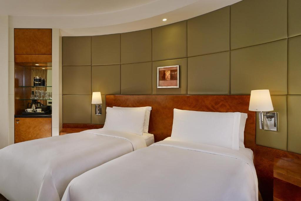 
Executive room, Guest room, 2 Twin/Single Bed(s), City view
