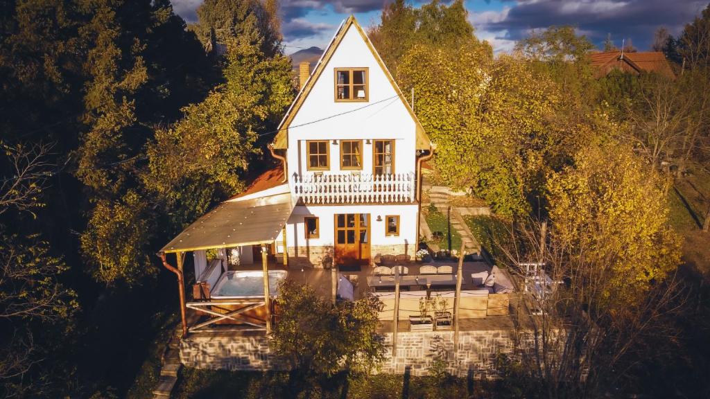 EgerCottages - Bikavér Cottage 3300 Eger, Szépasszonyvölgy 22720HRSZ kép - 1