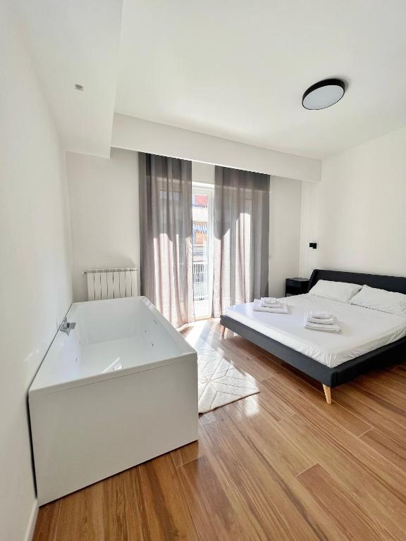 Finella Charming Rooms - 8