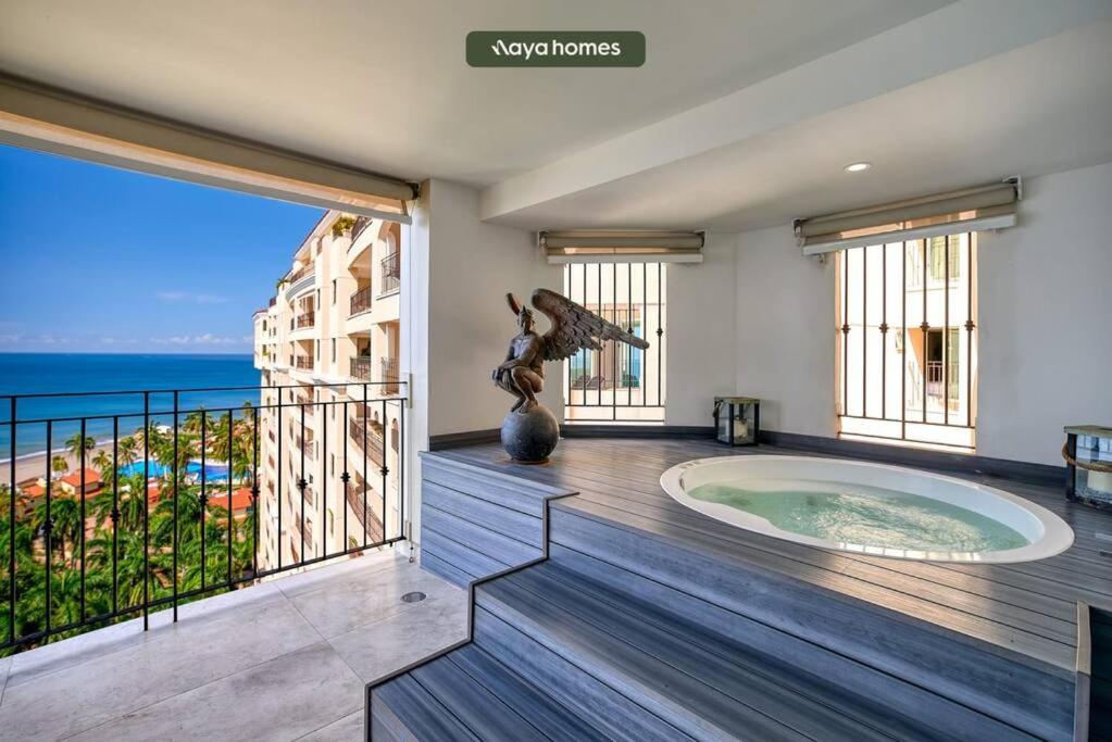 Condo With Jacuzzi Near Me