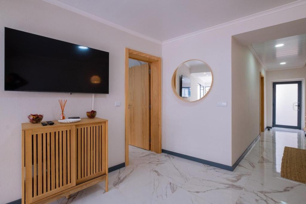 TV a/nebo společenská místnost v ubytování Casa da Antonieta