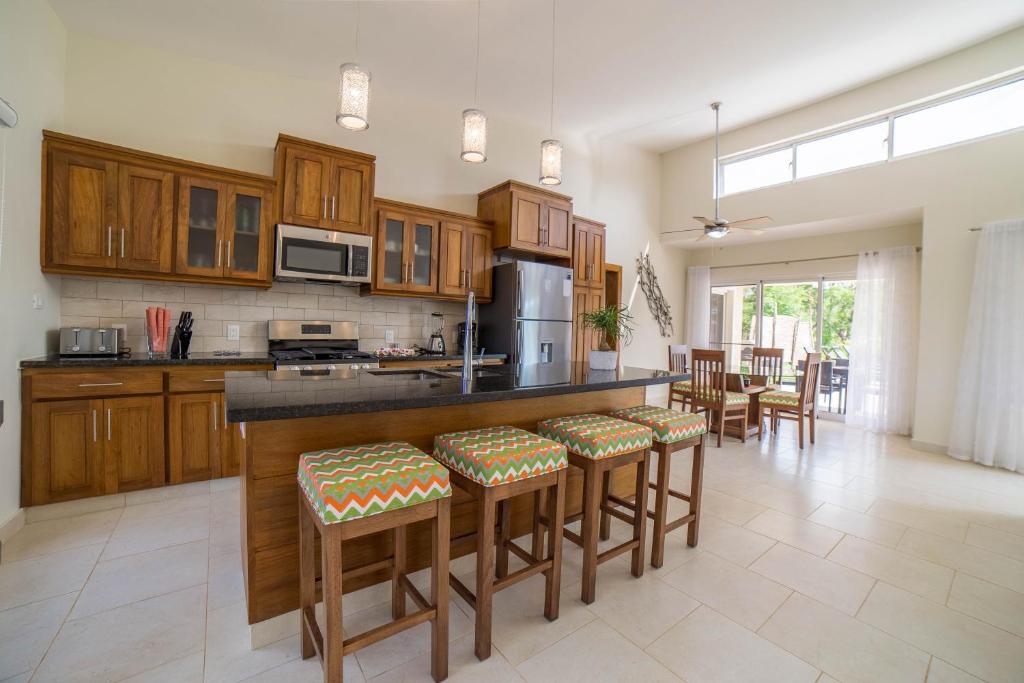 House 24 in Casa Linda - İki Yatak Odalı Ev