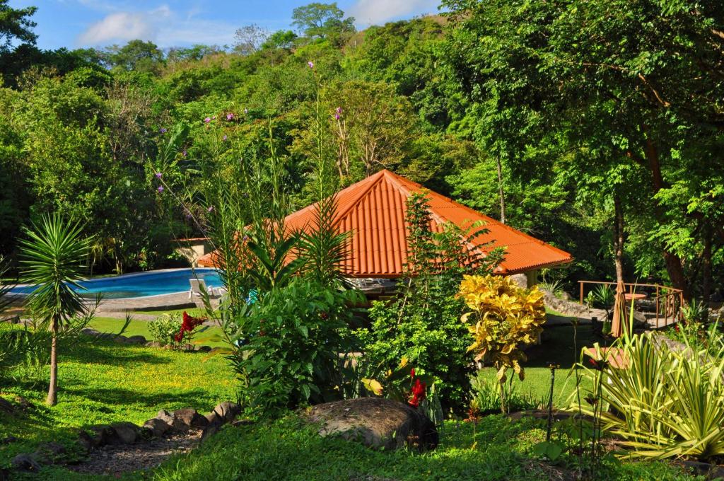 Zahrada ubytování Cabanas Rio Encantado