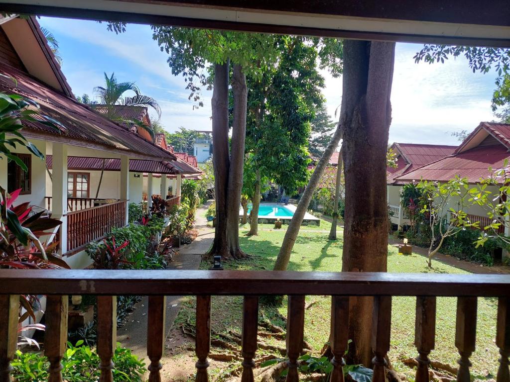 Zahrada ubytování Fullmoon House Samui