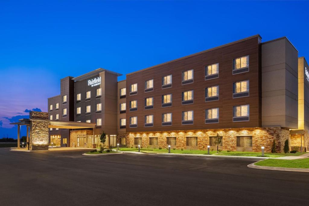 a rendering of the hampton inn suites niagara on the lake at Fairfield by Marriott Inn & Suites Baraboo in Baraboo