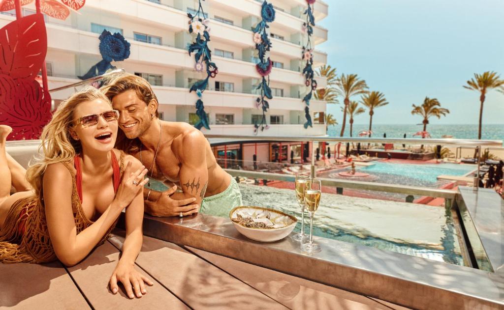Ushuaia Ibiza Beach Hotel - Adults Only, Playa d'en Bossa