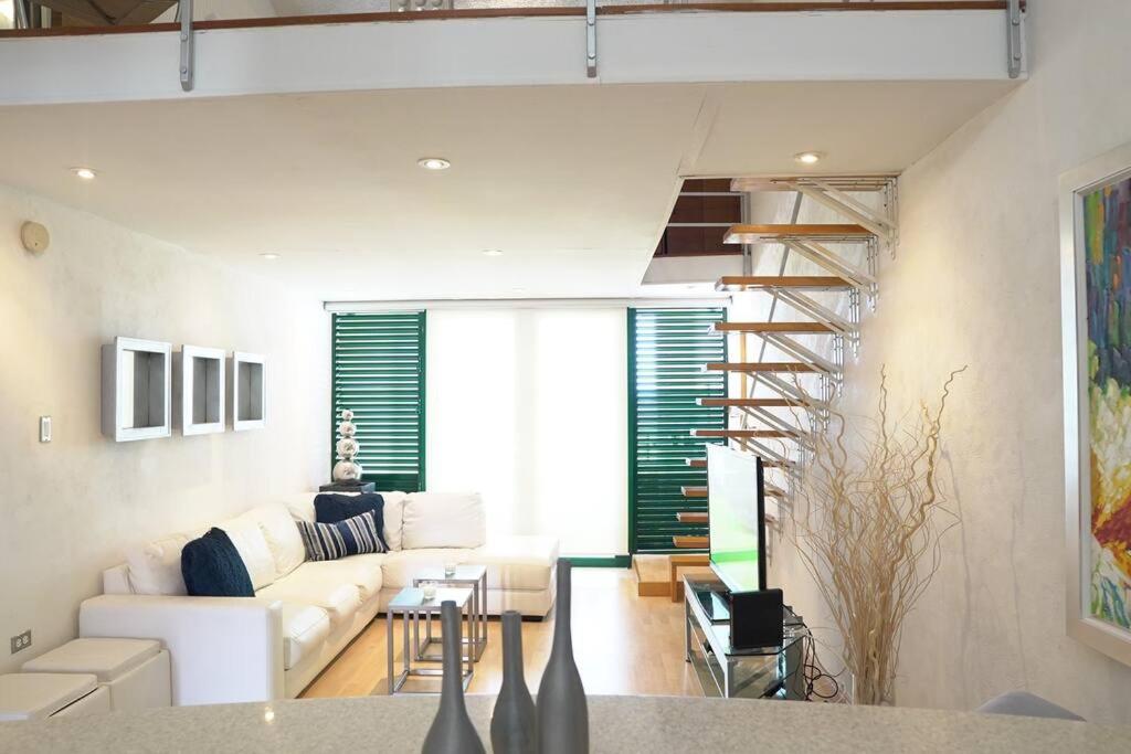 里奥格兰德Modern Loft Style Apt w/ Beautiful View w/ Pool的相册照片