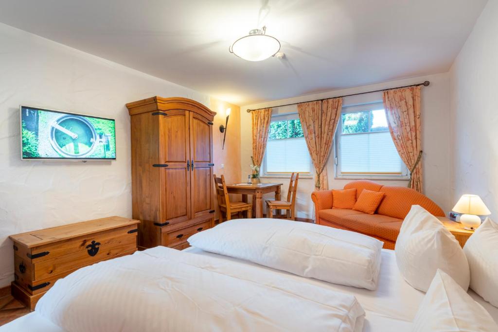 Zum Schlangenkönig - 3