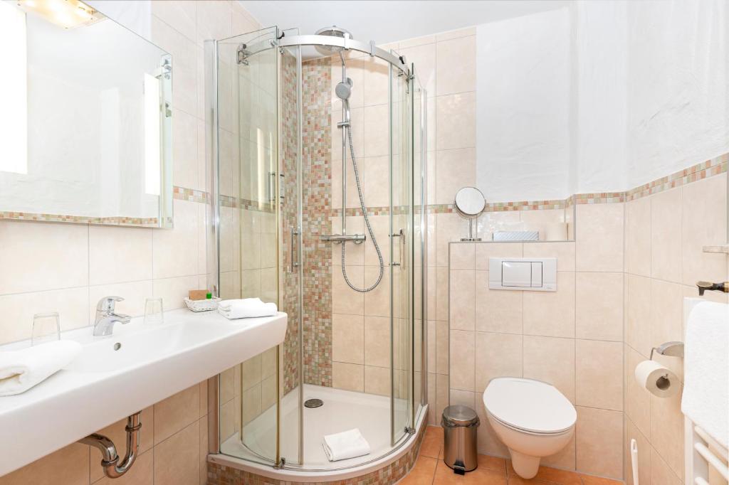 Zum Schlangenkönig - 10