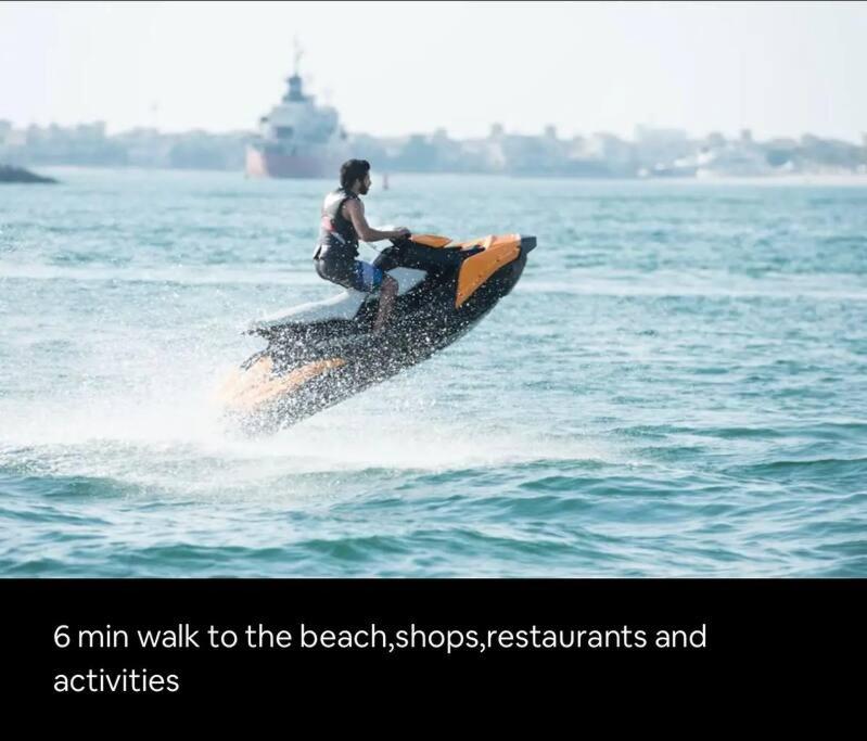 Hosté ubytování Luxe 1 Bedroom Apartment Near DMCC Metro & JBR Beach