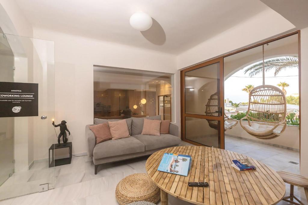 Posedenie v ubytovaní Domenica Apartments