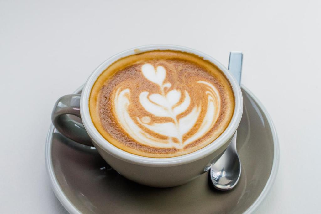 Tiya House Rooms & Cafe - Resim 12