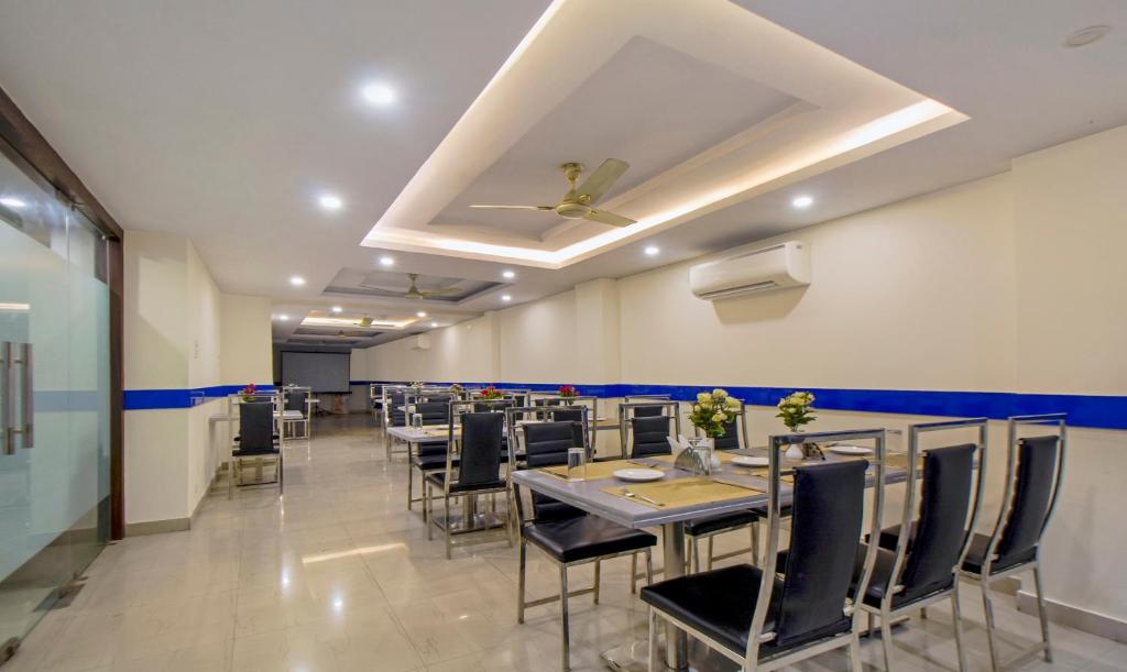 Restaurace v ubytování Treebo Royal Orbit