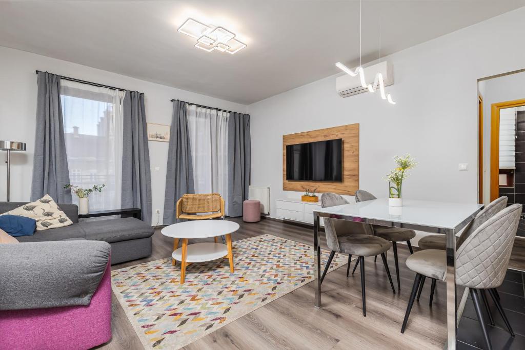 Venus Apartments - King Street V - Balcony 1061 Budapest,  Székely Mihály u. 2 kép - 1