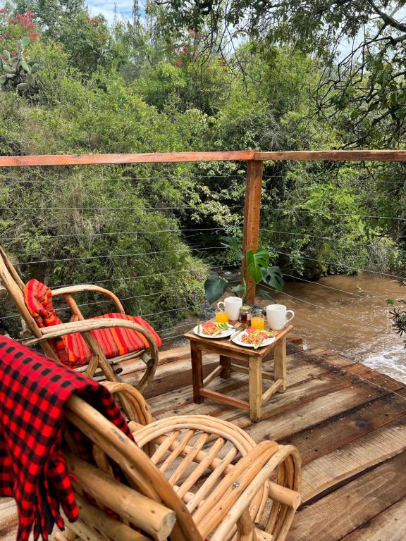 Zahrada ubytování The Cascades Cabin Nakuru