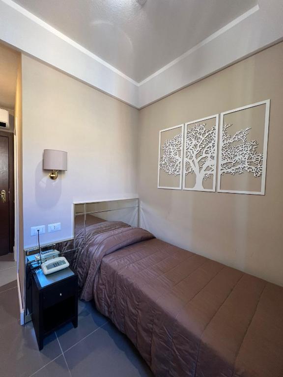 Hotel Garda - Single Room