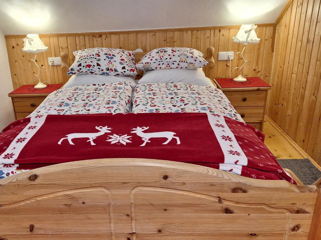 Postel nebo postele na pokoji v ubytování Haus Hepi