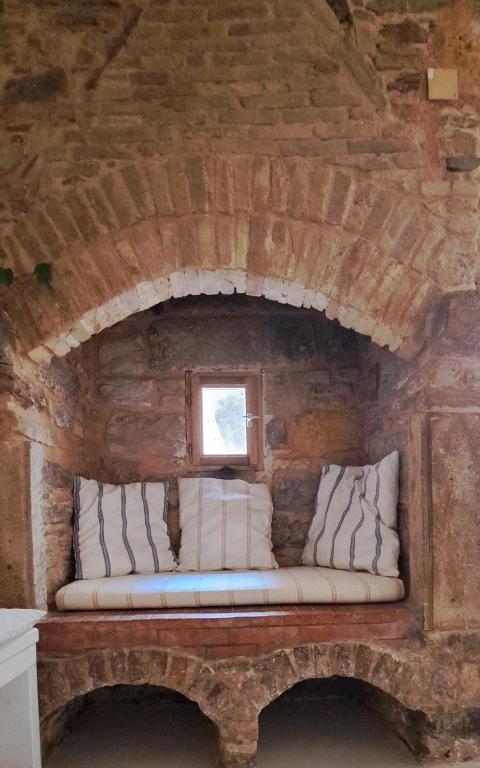 THE GARDEN OF CHIOS - 15