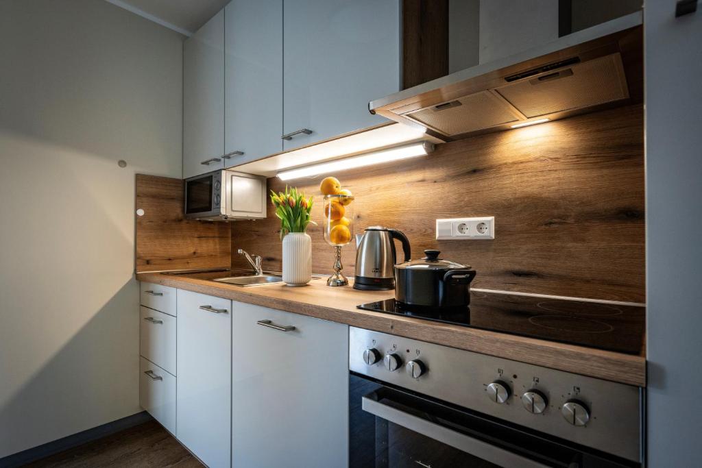 ELLY Hostel - Appartement Met Gedeelde Badkamer