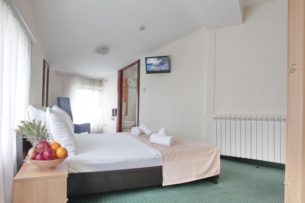 Happy Star Club - Resim 13