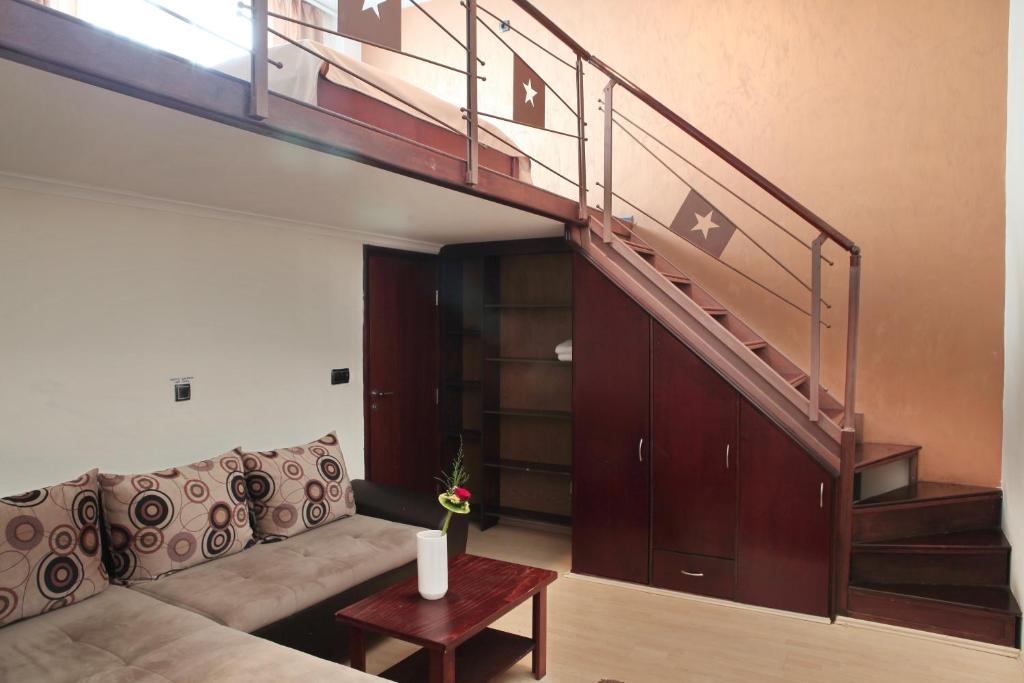 Happy Star Club - Resim 16