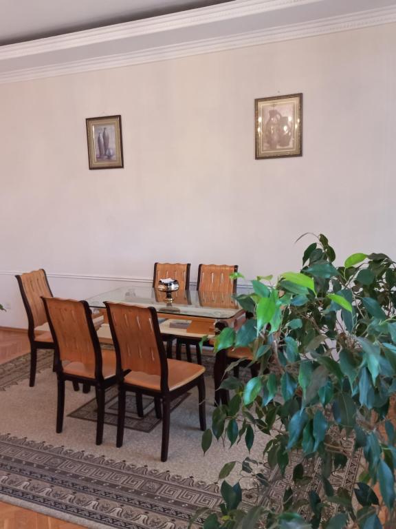 لابی و فضای عمومی Neftiannikov Avenue Apartment - تصویر ۵