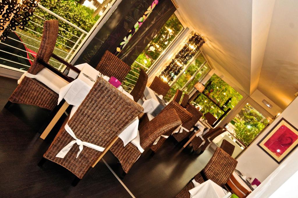 A seating area at Hotel Anapaya