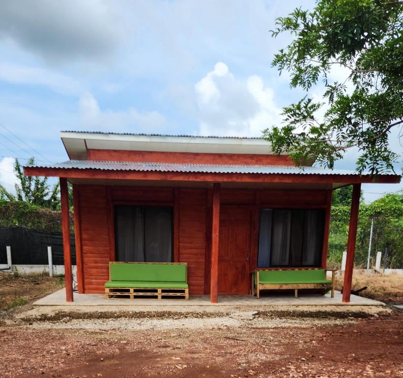 Strong House, Vacation House