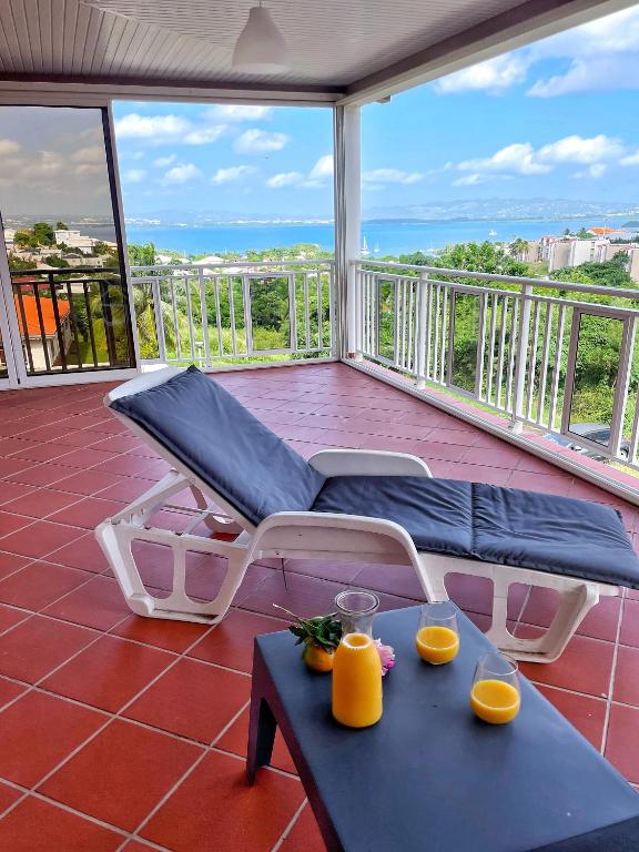 Balkón nebo terasa v ubytování Villa Sweet Caraïbes, vue mer, jacuzzi