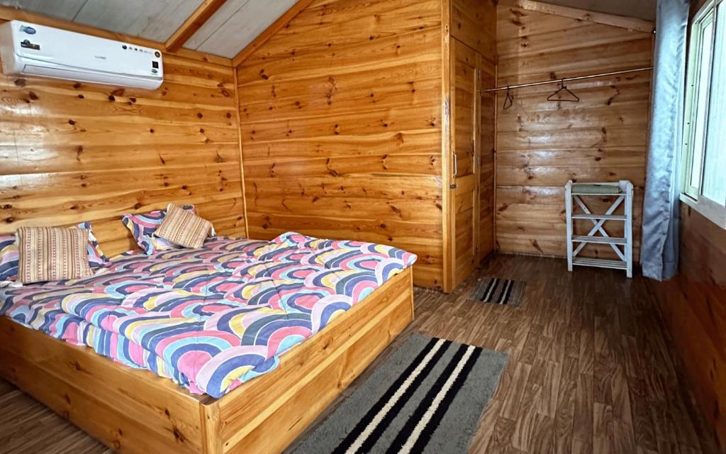 Postel nebo postele na pokoji v ubytování Basho beach Resort