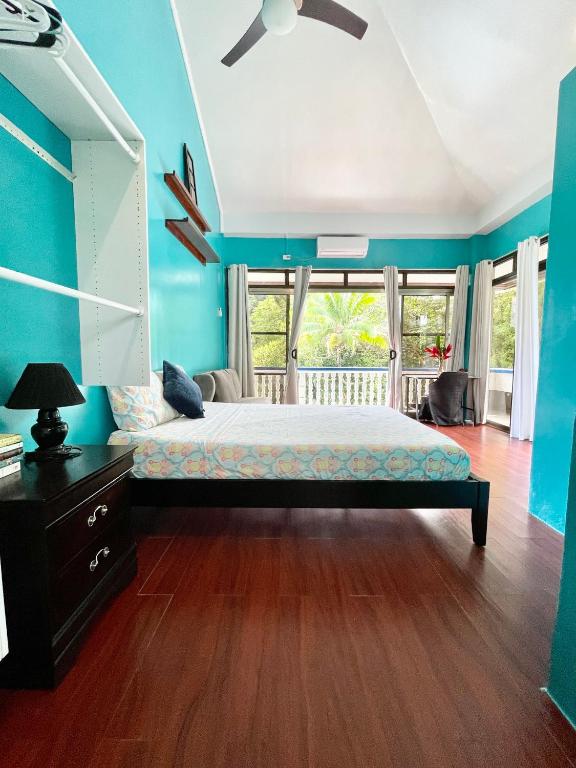 Ngermid Oasis - Studio W/ Kitchenette & Pool View - Apartamento De Un Dormitorio