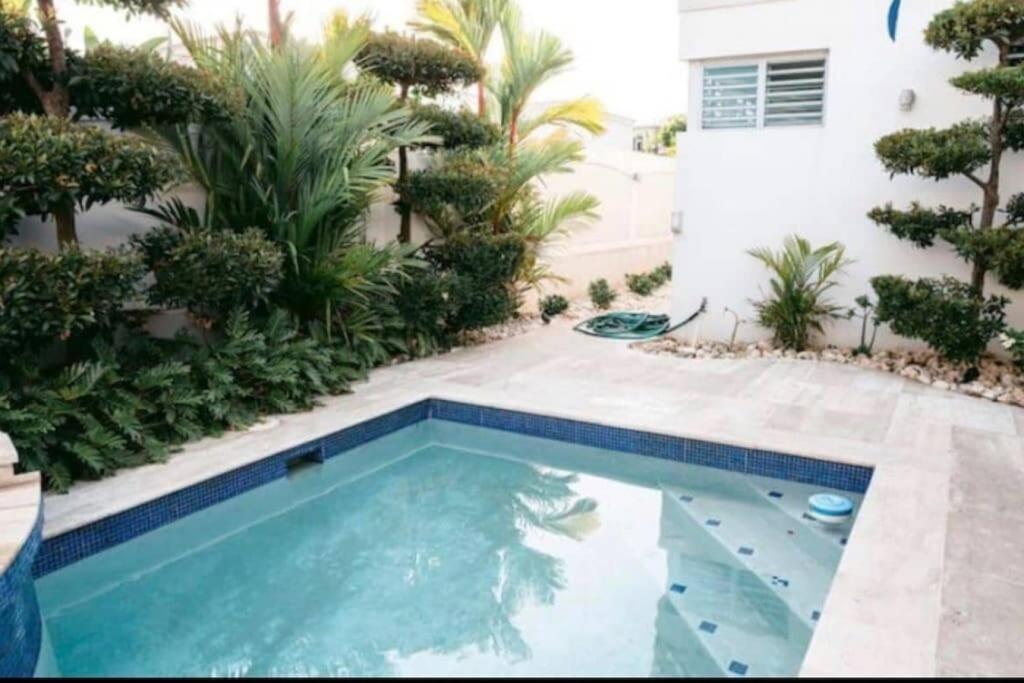 Spacious and Modern Villa with Pool in Ocean Park, San Juan (updated