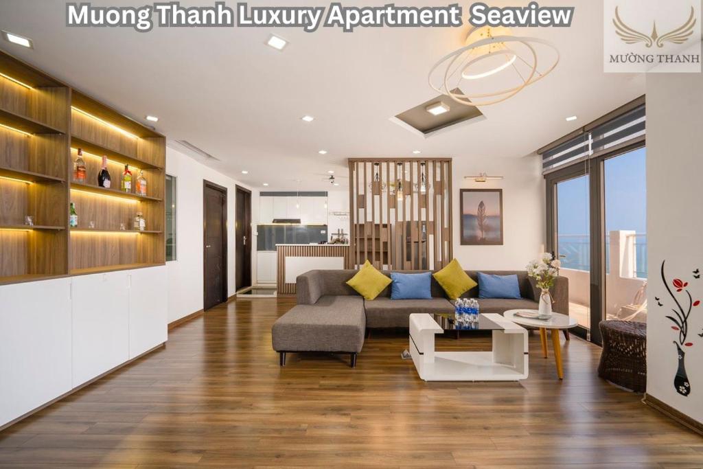 A closer look at Highrise Apartment With Peaceful Views